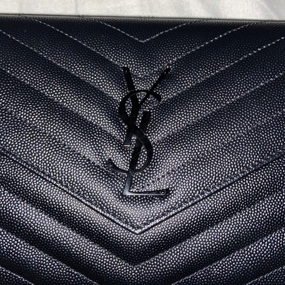 Medium Monogram Matelassé Leather Wallet-On-Chain - Picture 2 of 4